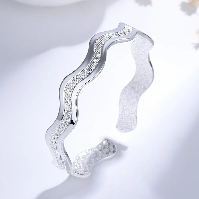 Bransoletka Srebrna z motywem fal i gwiazd