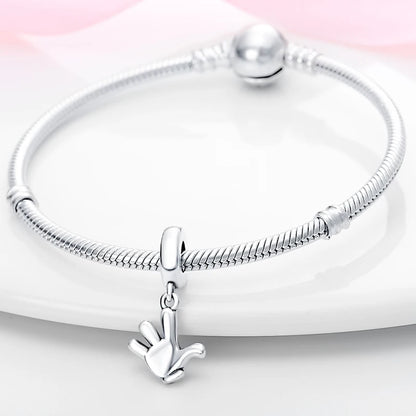 Zawieszka Srebrna w Kształcie Ręki Myszki Miki Disney