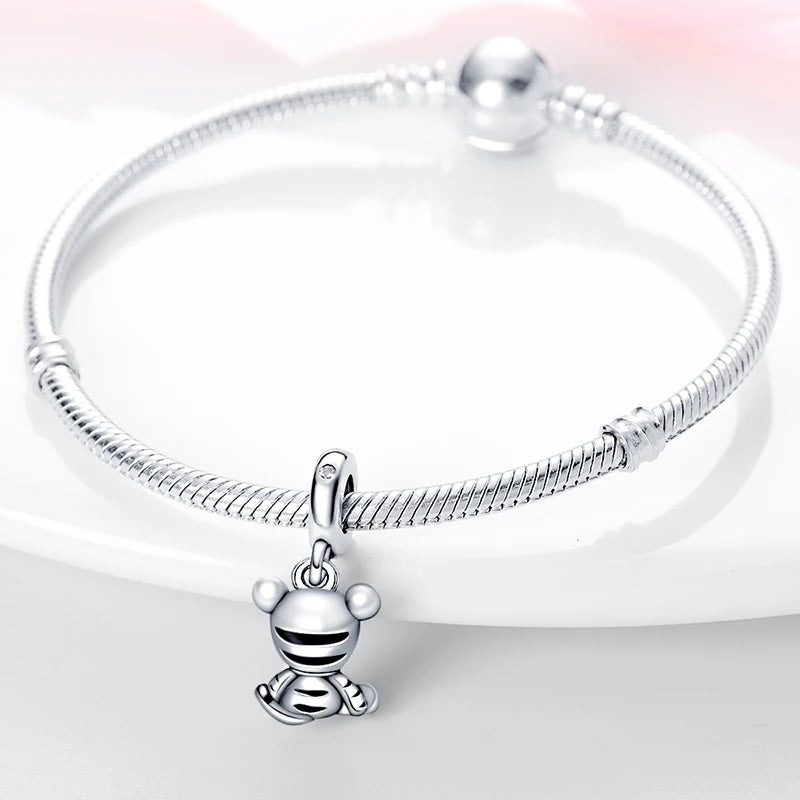 Zawieszka Srebrna w kształcie Tygryska z Kubusia Puchatka