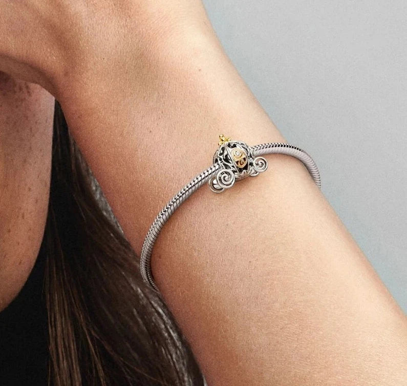 Zawieszka Srebrna Zaczarowana Karoca Kopciuszka