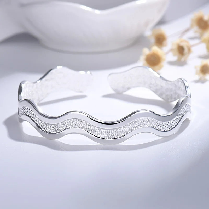 Bransoletka Srebrna z motywem fal i gwiazd