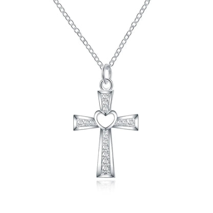 Naszyjnik srebrny z krzyżykiem i kryształami