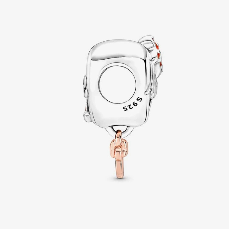 Zawieszka Srebrna Disney Minnie Mouse "Mom Heart" – subtelna biżuteria z emocjami